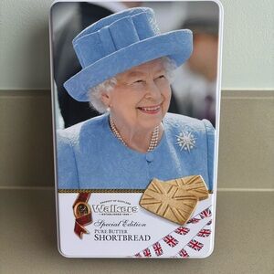Walkers Special Edition Shortbread Tin